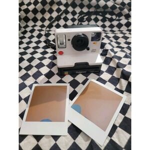 Polaroid OneStep 2 i-Type Instant Camera – White/Black